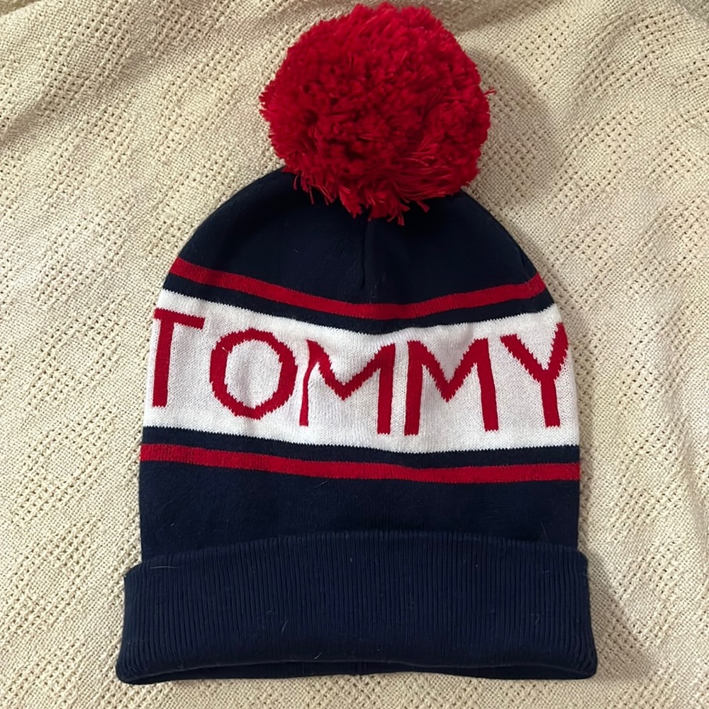 Tommy Hilfiger winter hat